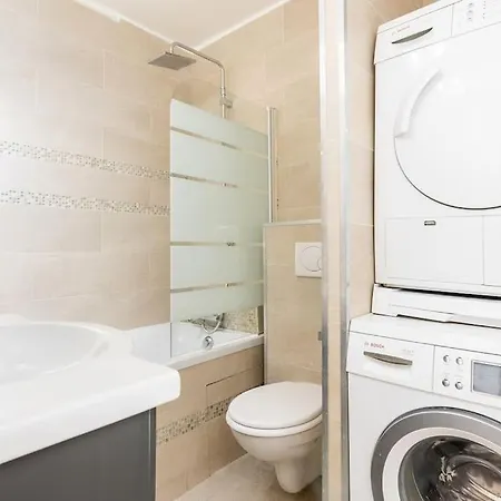 Appartement Ensoleille Buttes Chaumont - III Parijs Buitenkant foto